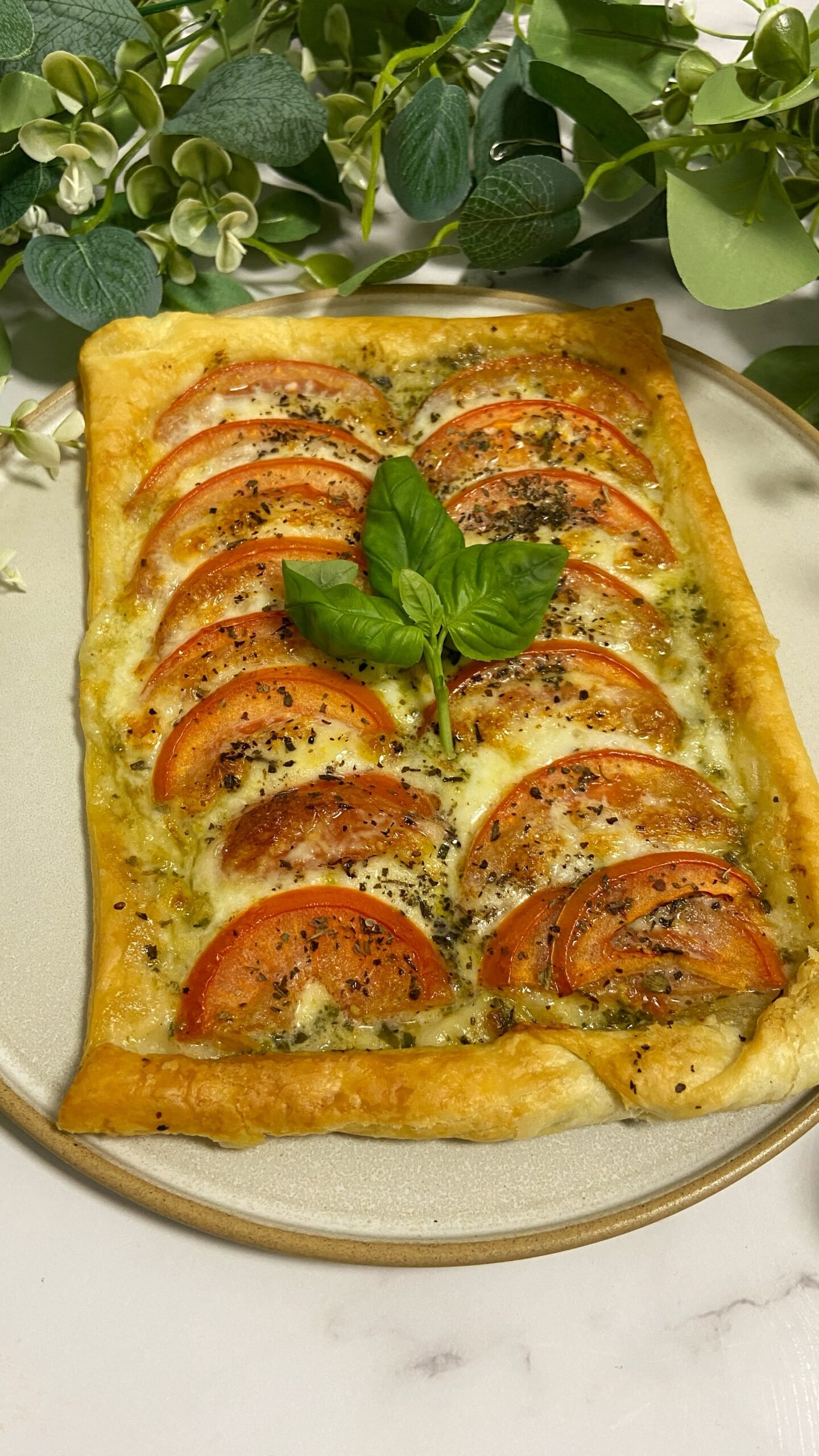 Receta de Hojaldre caprese en Airfryer Receta de Hojaldre caprese en Airfryer