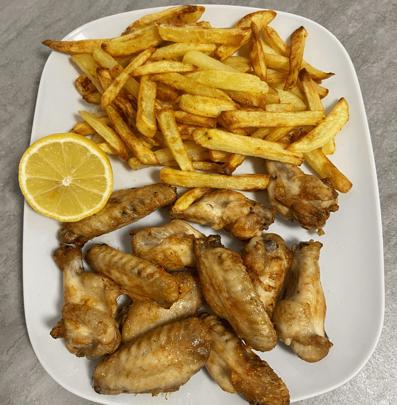 Receta de Combo Alitas de Pollo y Patatas Fritas en Airfryer