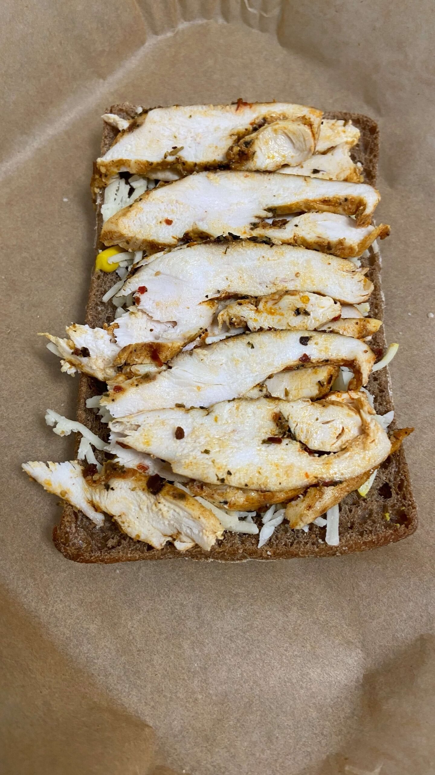 Receta de Tosta de pollo y champiñones en Airfryer Receta de Tosta de pollo y champiñones en Airfryer