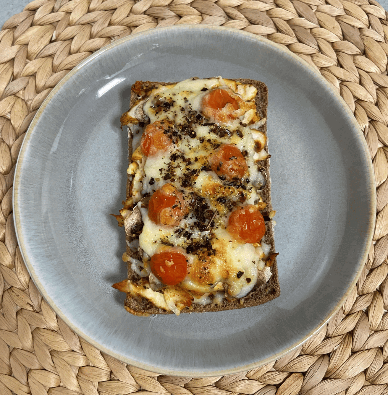 Receta de Tosta de pollo y champiñones en Airfryer