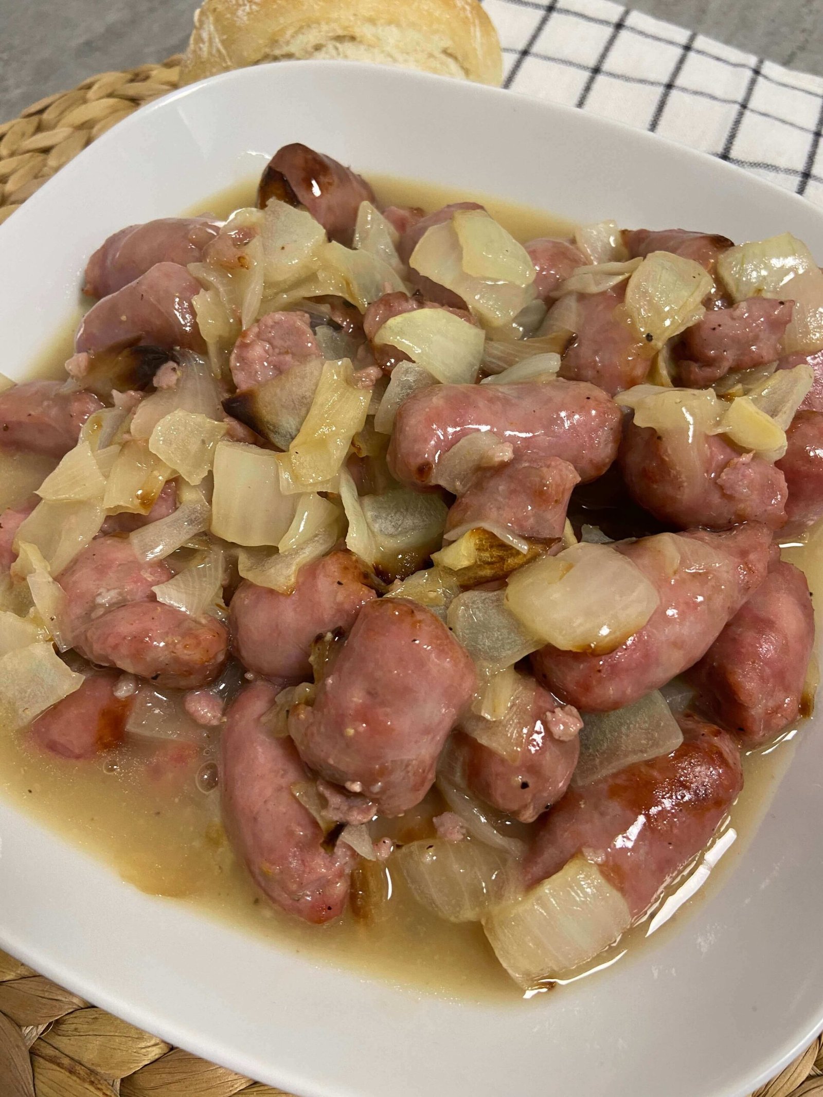 Receta de Salchichas al vino blanco en Airfryer Receta de Salchichas al vino blanco en Airfryer